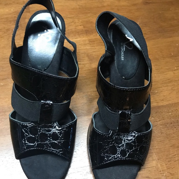 Aerosoles Heels - Picture 4 of 4